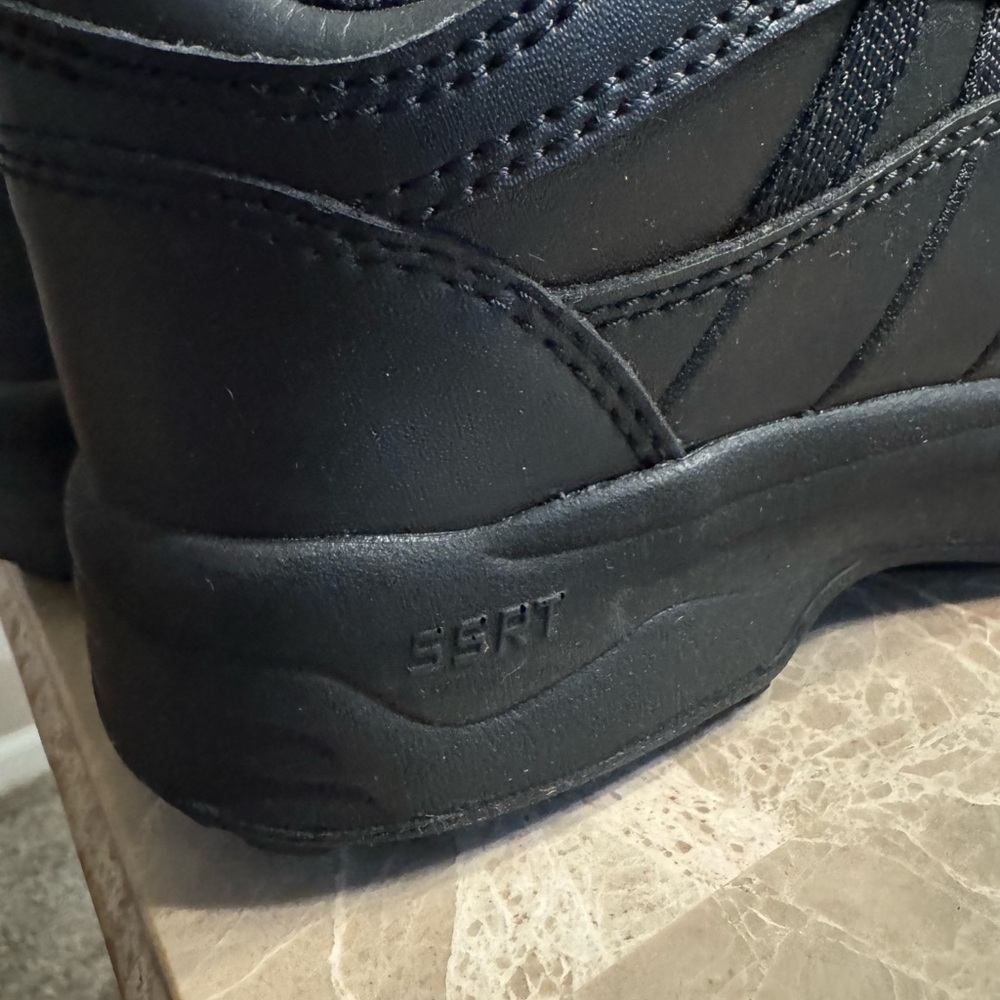 Red wing safety shoes - Picture 7 of 8